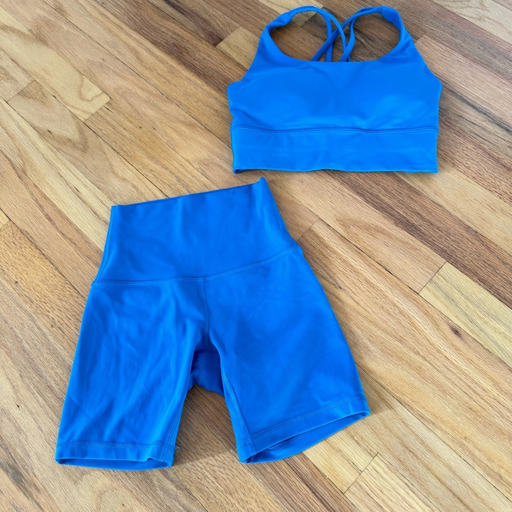 Lululemon women’s set, energy longline bra size 4 matching bike shorts size 0